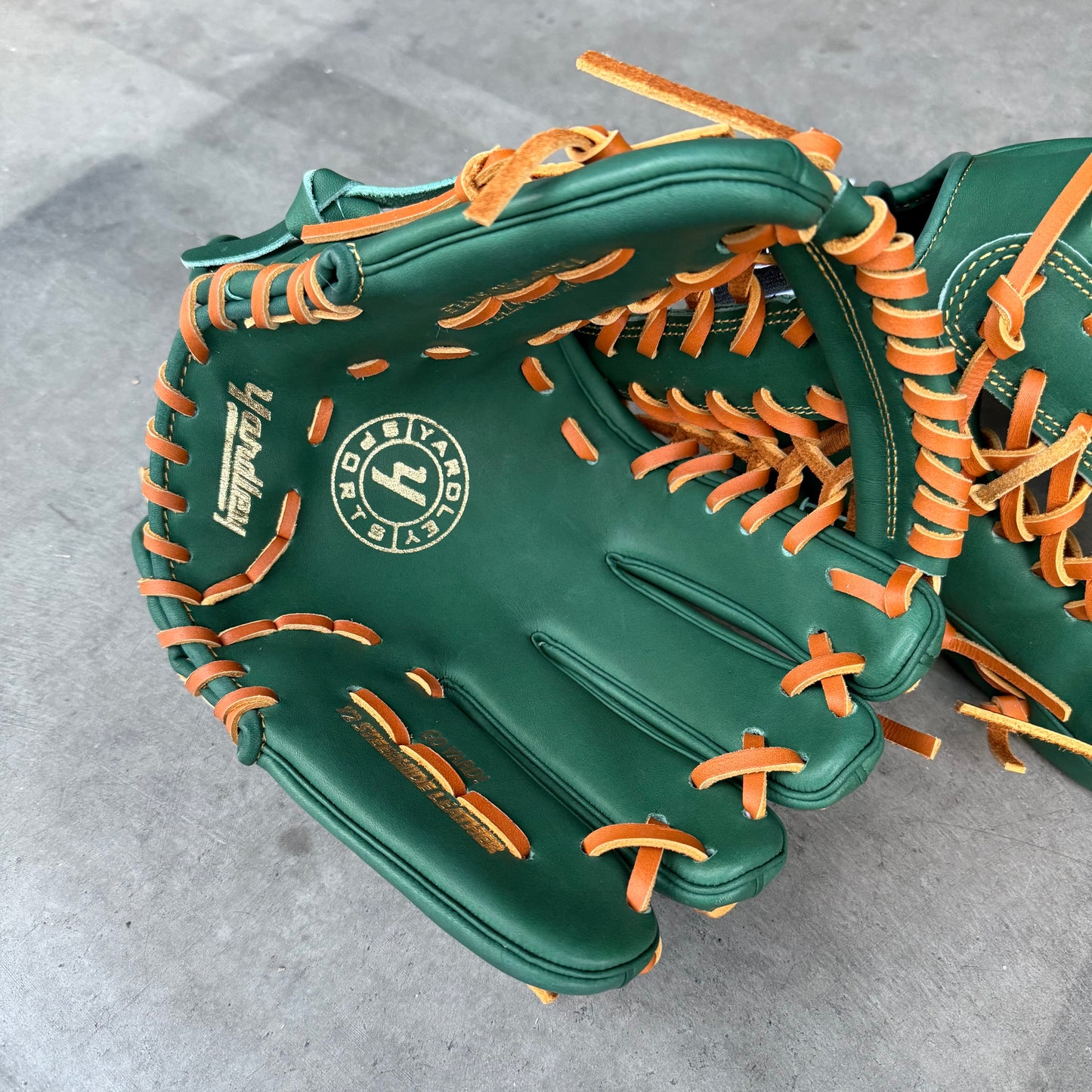 Y2 - 279 Green and Tan 12.00”