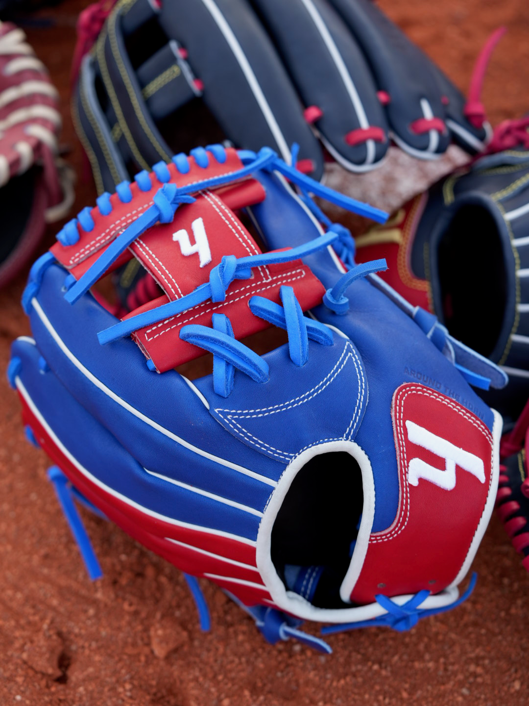 Y2 - Maven Steer - IBEXYS1150 "Clark and Addison"