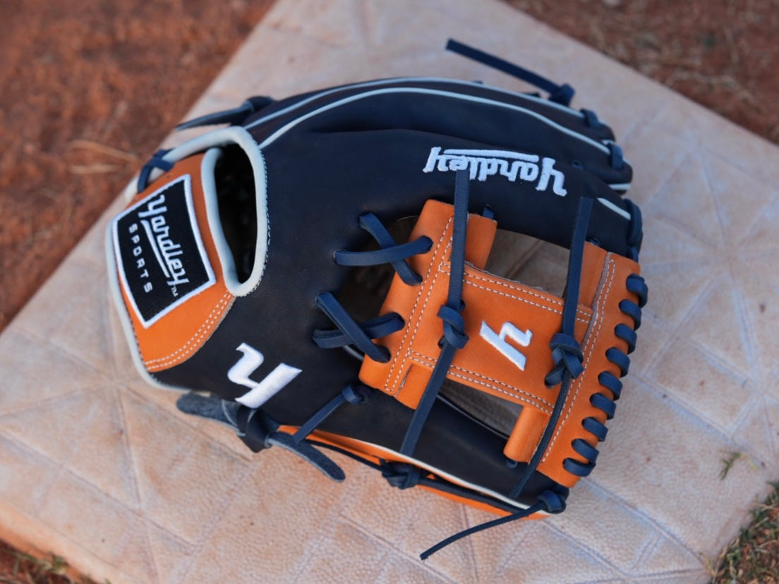 Y2 Maven Steer - 279 Model Orange and Black 11.50”