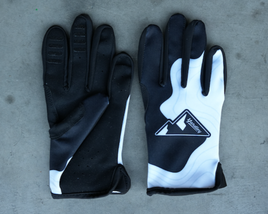 Yardley Sports Mountain Bike Gloves - Yin and Yang Topo