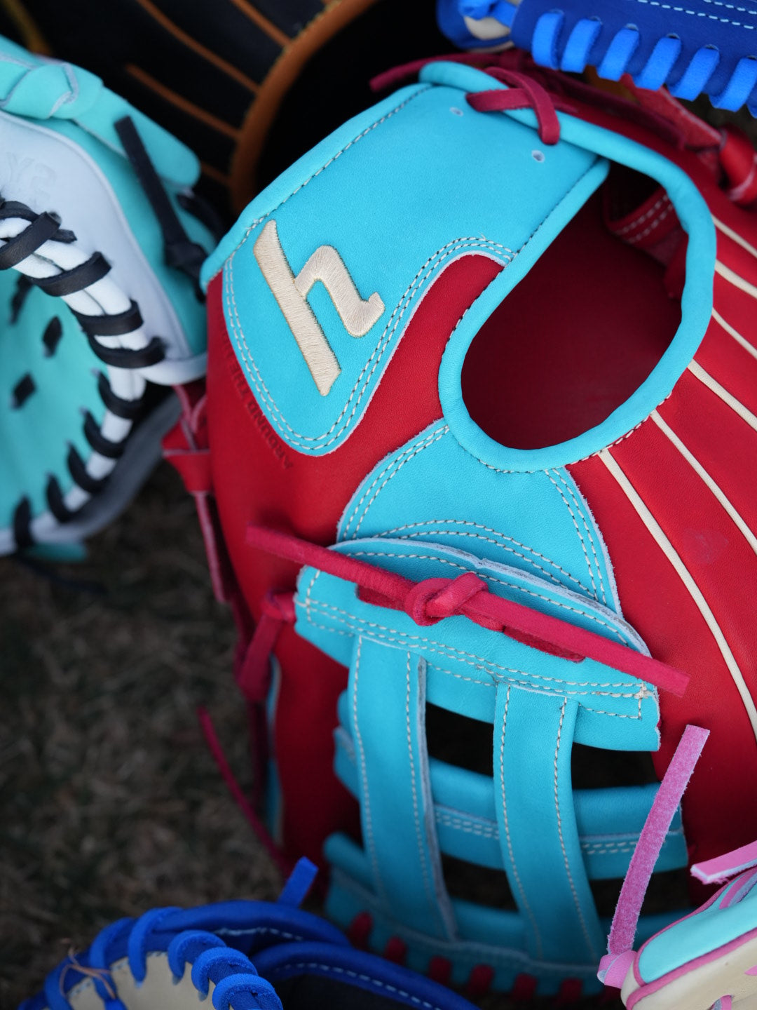 Y1 - Ace Leather - IBEXYS1200 "All the Glove Things"