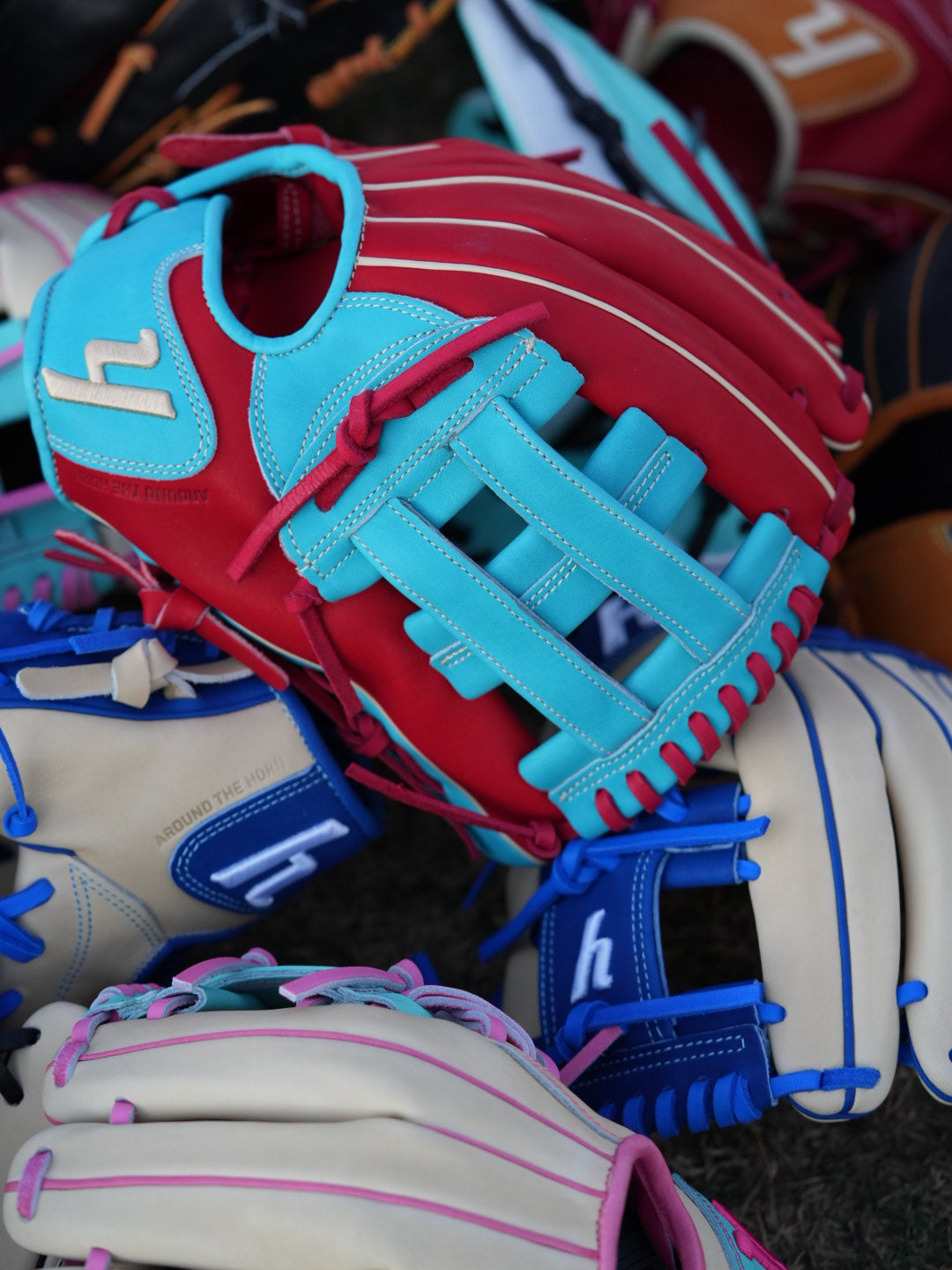 Y1 - Ace Leather - IBEXYS1200 "All the Glove Things"